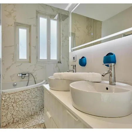 Apartment Duplex Center Of By Prestige