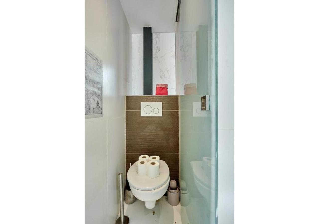 Duplex Center Of By Prestige Parigi